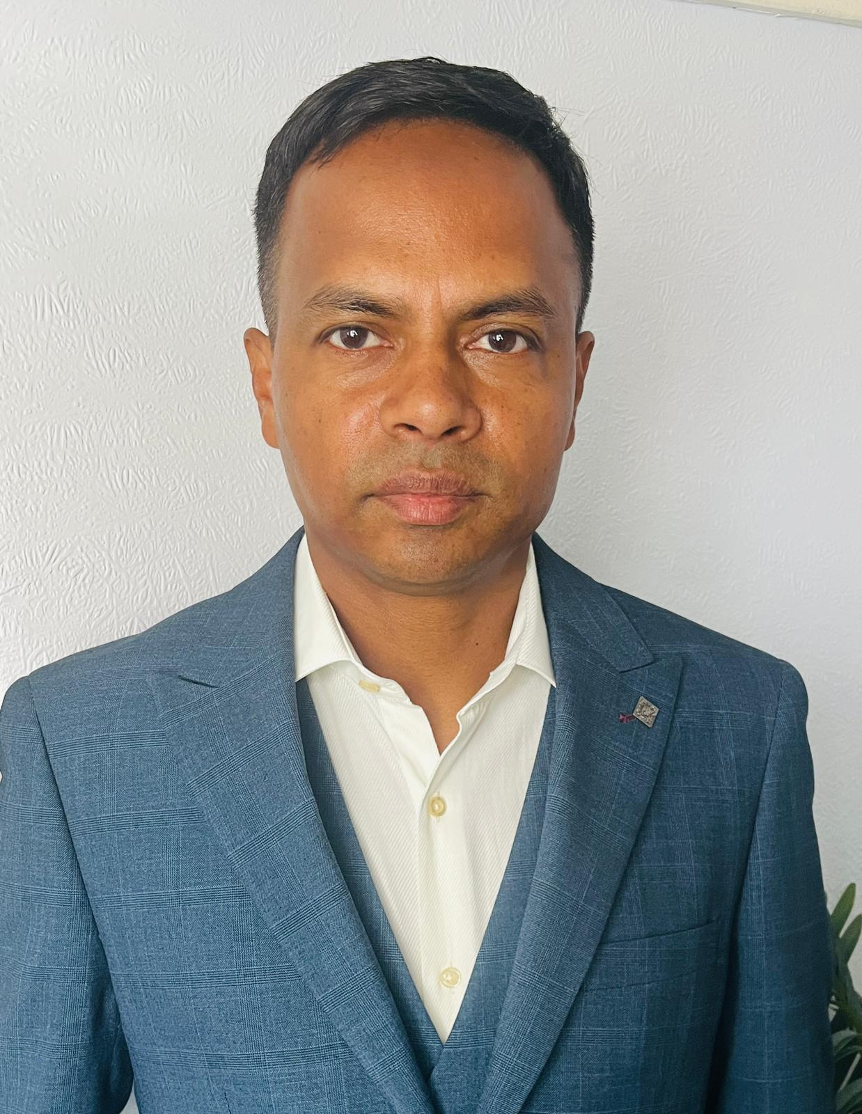 মোঃ আবু তাহের জিম্মাদার।